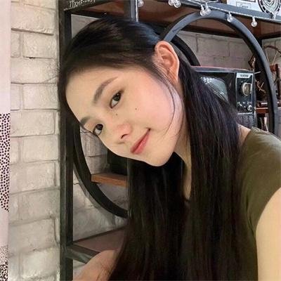 钢管舞娘